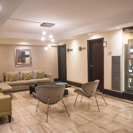 Premium Tower Suites メンドーサ エクステリア 写真