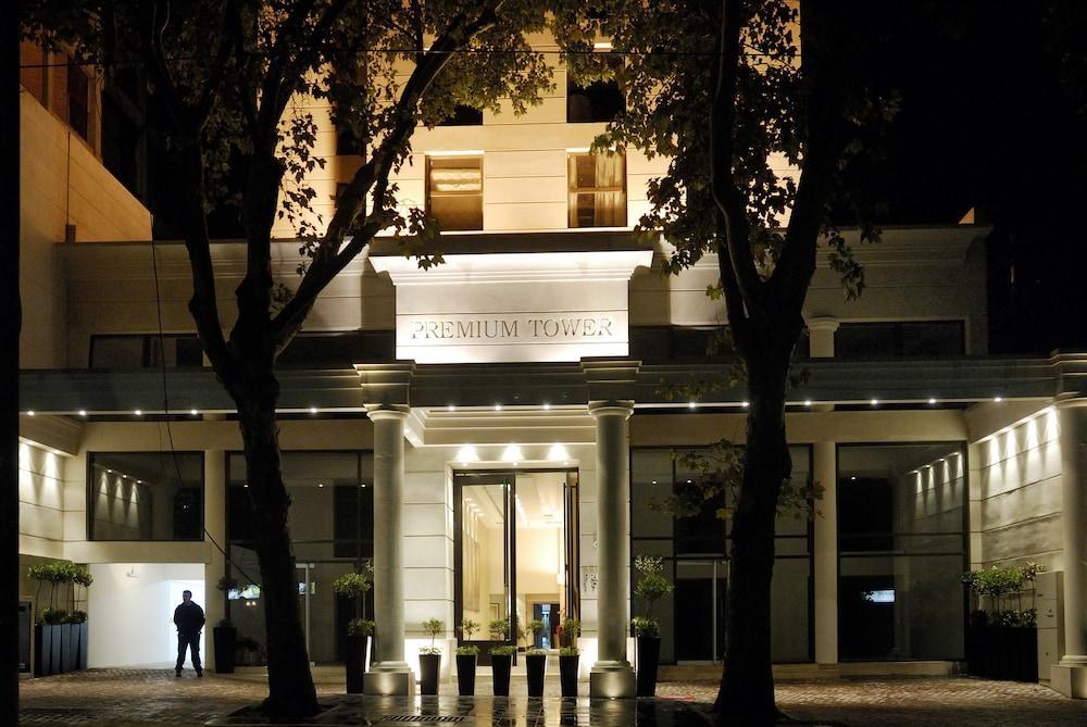 Premium Tower Suites メンドーサ エクステリア 写真