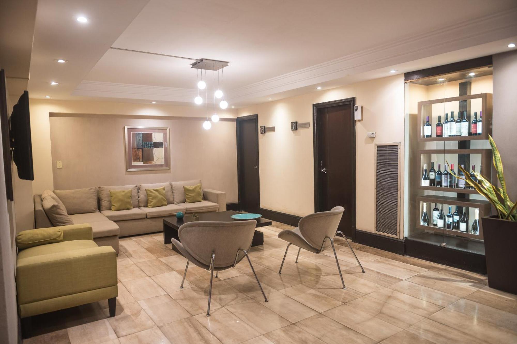 Premium Tower Suites メンドーサ エクステリア 写真