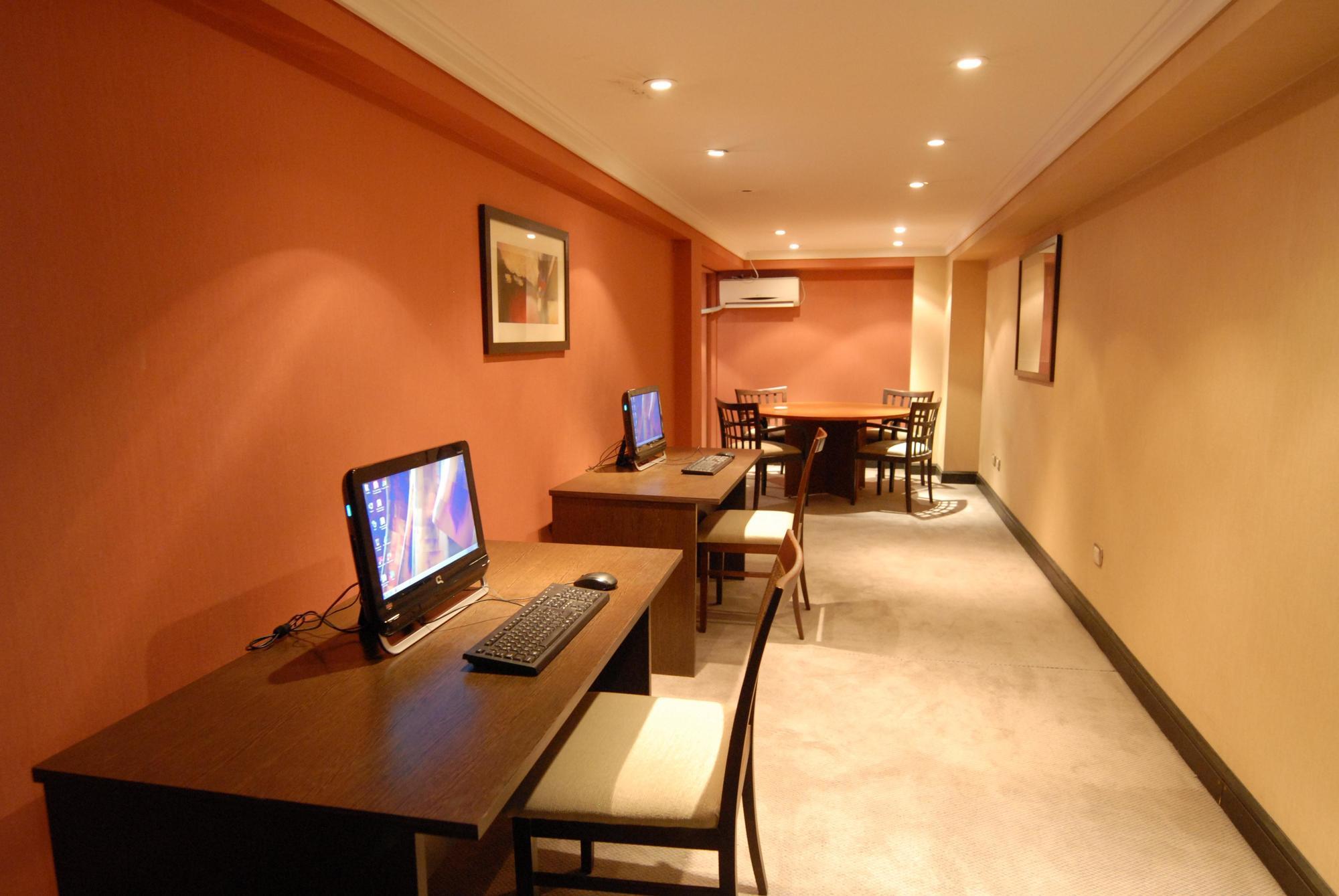 Premium Tower Suites メンドーサ エクステリア 写真