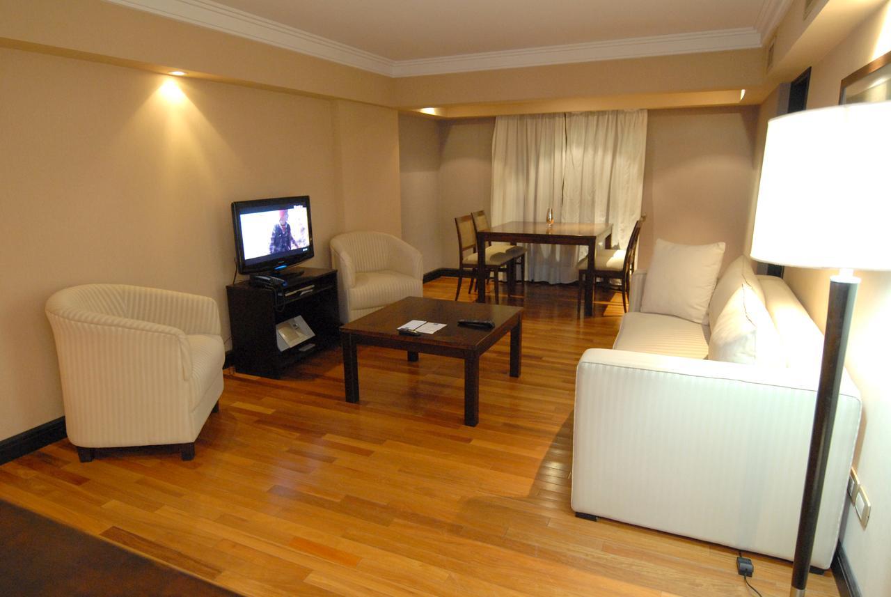 Premium Tower Suites メンドーサ エクステリア 写真